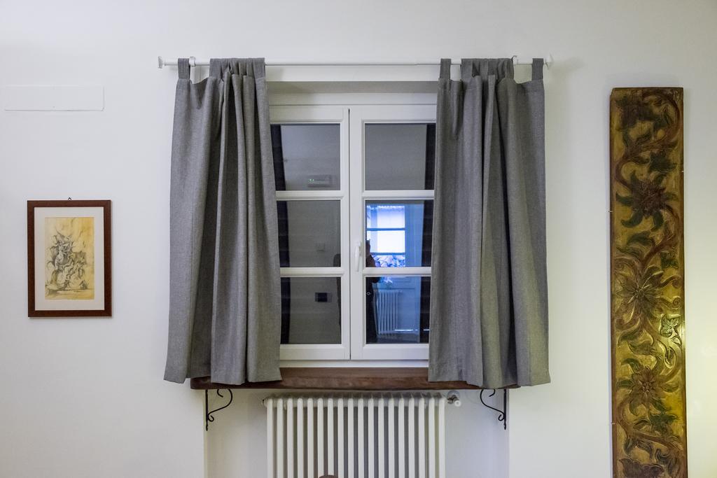 Viabasso11 Guest House Novi Ligure Bagian luar foto