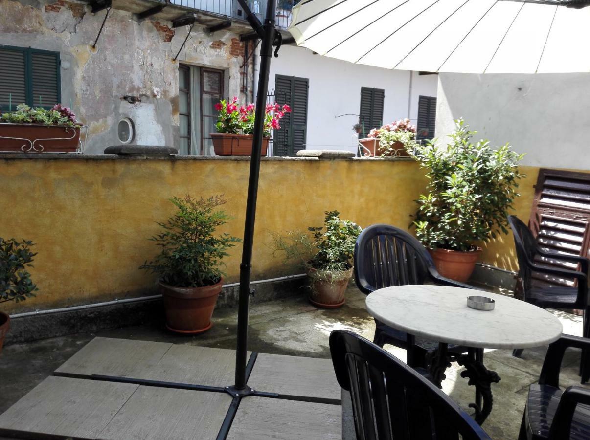 Viabasso11 Guest House Novi Ligure Bagian luar foto